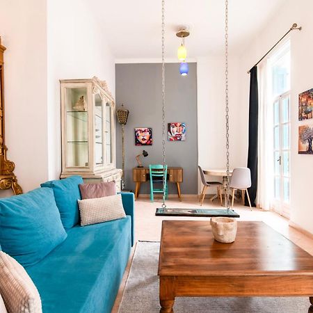 Neoclassical Loft In Monastiraki - Acropolis And Metro Atenas Exterior foto
